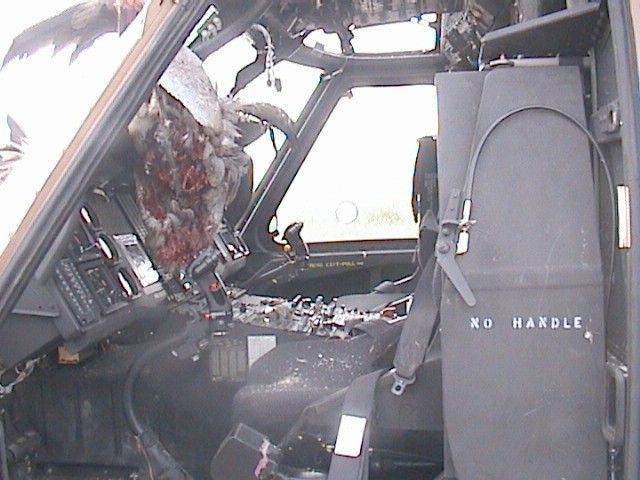 Bagian dalam helikopter UH-60 setelah bird strike